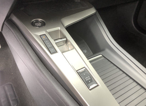 Peugeot 308 SW Hybrid 145 e-DCS6 Allure