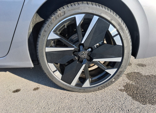 Peugeot 308 Nouvelle Hybrid 145 e-DCS6 GT