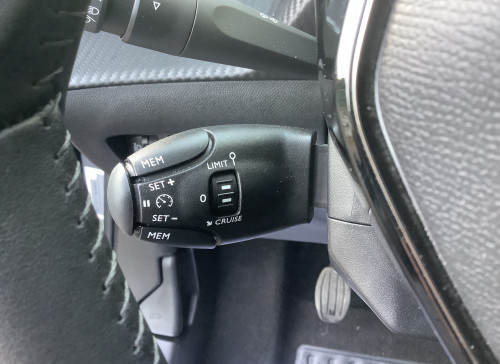 Peugeot 2008 Nouveau 100 S&S BVM6 Allure