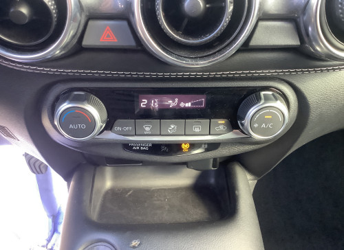 Nissan JUKE 2023.5 DIG-T 114 Shadow