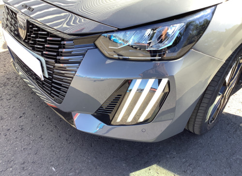Peugeot 208 Nouvelle 100 S&S BVM6 Allure