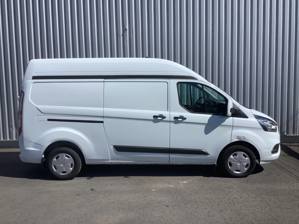 Ford TRANSIT CUSTOM FOURGON 300 L2H2 2.0 ECOBLUE 130 TREND BUSINESS
