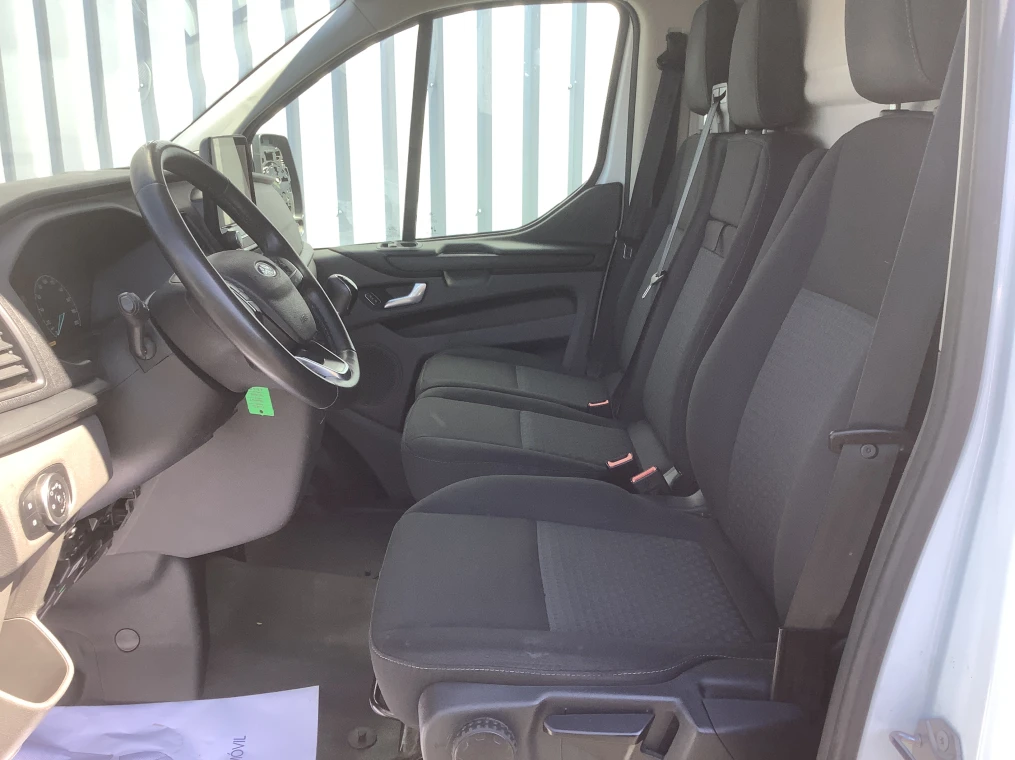 Ford TRANSIT CUSTOM FOURGON 300 L2H2 2.0 ECOBLUE 130 TREND BUSINESS