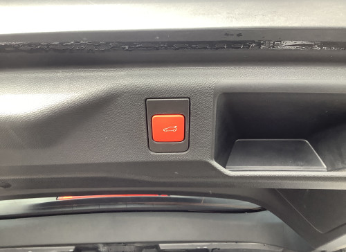 Peugeot 5008 Nouveau Hybrid 145 ch e-DCS6 GT