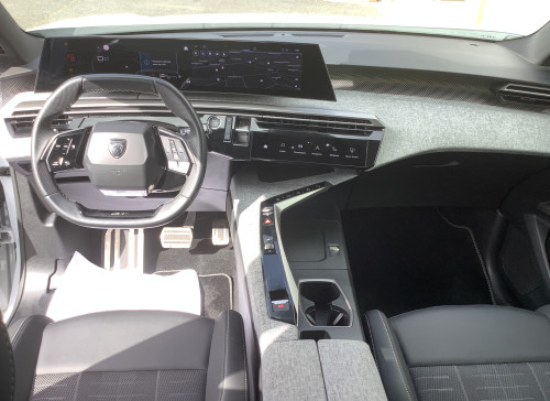 Peugeot 5008 Nouveau Hybrid 145 ch e-DCS6 GT