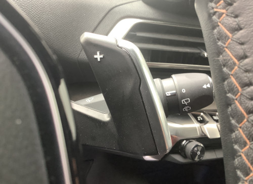 Peugeot 3008 Hybrid 136 e-DCS6 GT