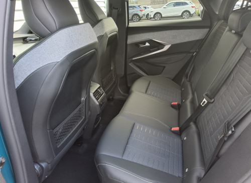 Peugeot 3008 Nouveau Hybrid 145 e-DCS6 GT