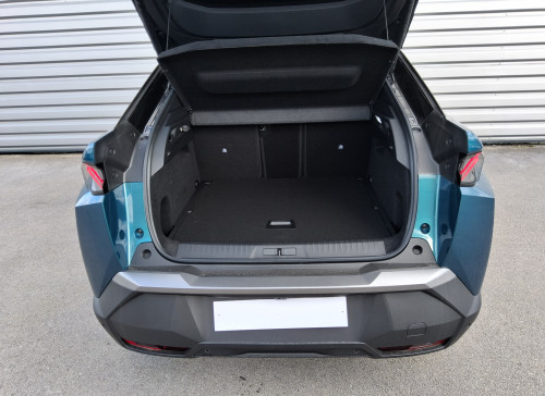 Peugeot 3008 Nouveau Hybrid 145 e-DCS6 GT