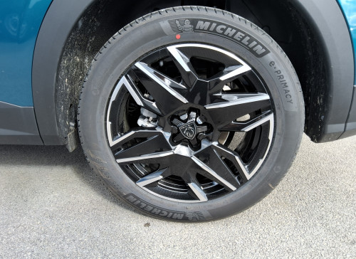 Peugeot 3008 Nouveau Hybrid 145 e-DCS6 GT