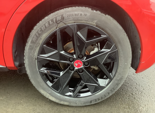 DS DS 4 Nouvelle PureTech 130 EAT8 Performance Line