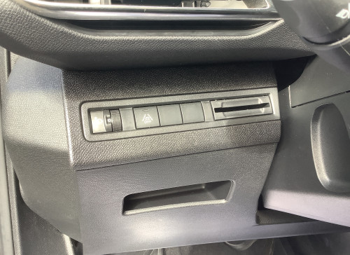 Peugeot 3008 Hybrid 145 e-DCS6 Allure Pack