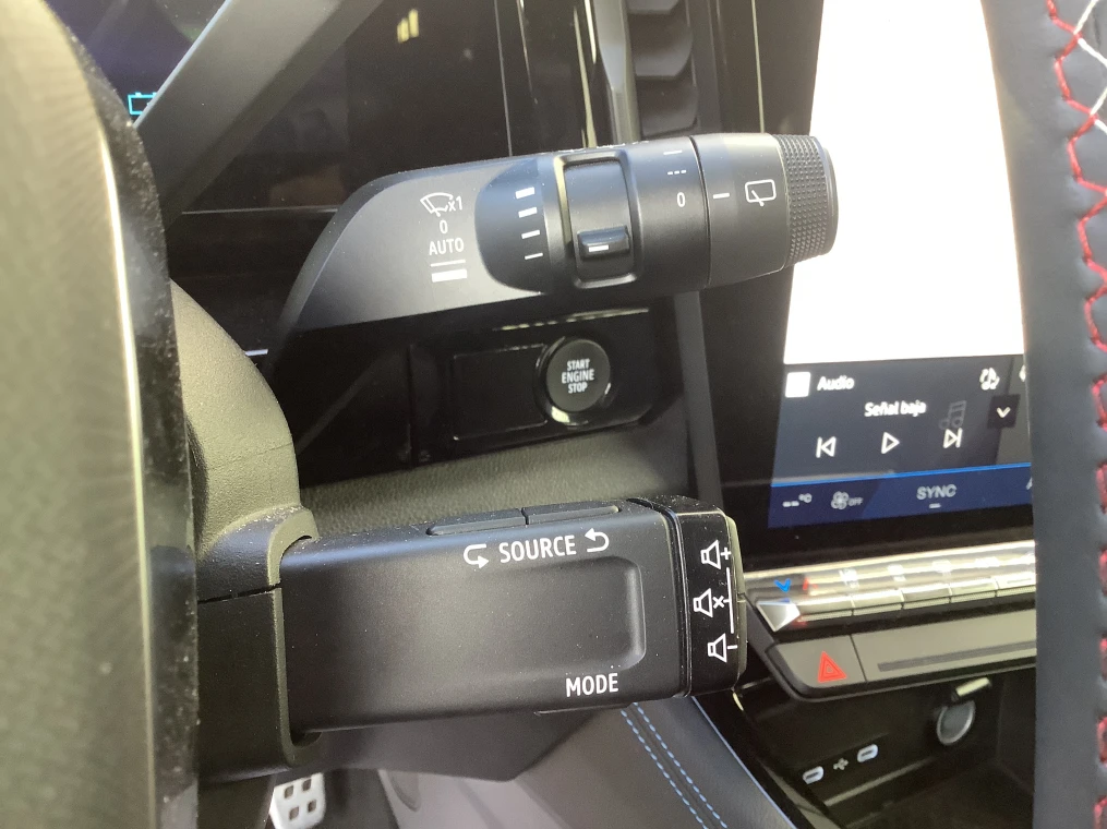 Renault ESPACE VI E-Tech hybrid 200 esprit Alpine