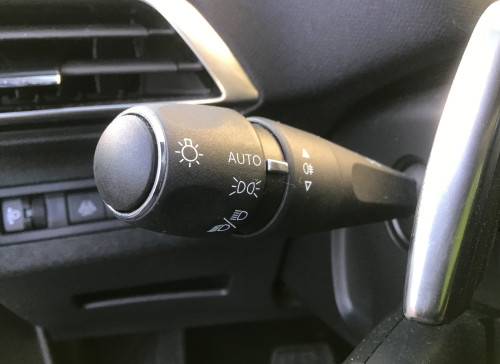 Peugeot 3008 BlueHDi 130ch S&S EAT8 Allure Pack