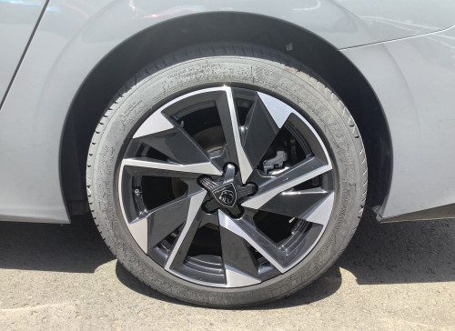 Peugeot 308 SW Hybrid 145 e-DCS6 Allure