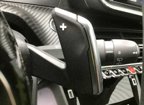 Peugeot 208 PureTech 100 S&S EAT8 Allure