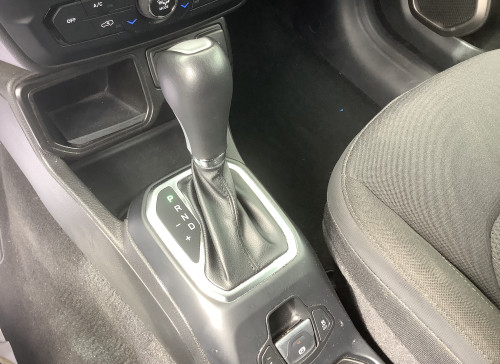 Jeep RENEGADE Nouveau 1.5 Turbo T4 130 ch BVR7 e-Hybrid Summit