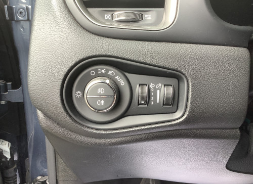 Jeep RENEGADE Nouveau 1.5 Turbo T4 130 ch BVR7 e-Hybrid Summit