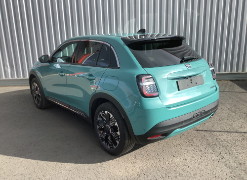 Fiat 600 Nouvelle 1.2 Hybrid 100ch DCT6 La Prima - 5P