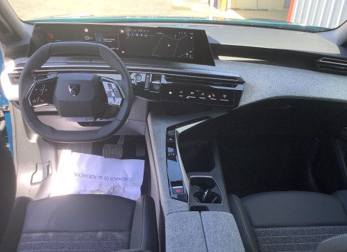 Peugeot 5008 Nouveau Hybrid 136 e-DCS6 Allure