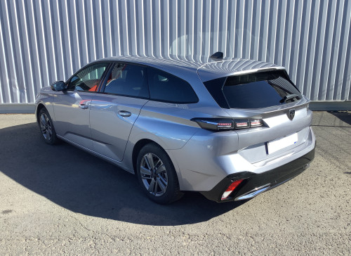 Peugeot 308 SW Hybrid 136 e-DCS6 Allure