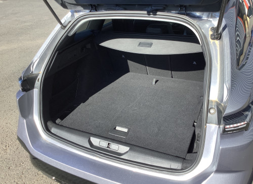 Peugeot 308 SW Hybrid 136 e-DCS6 Allure