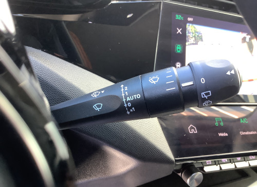 Peugeot 308 SW Hybrid 136 e-DCS6 Allure