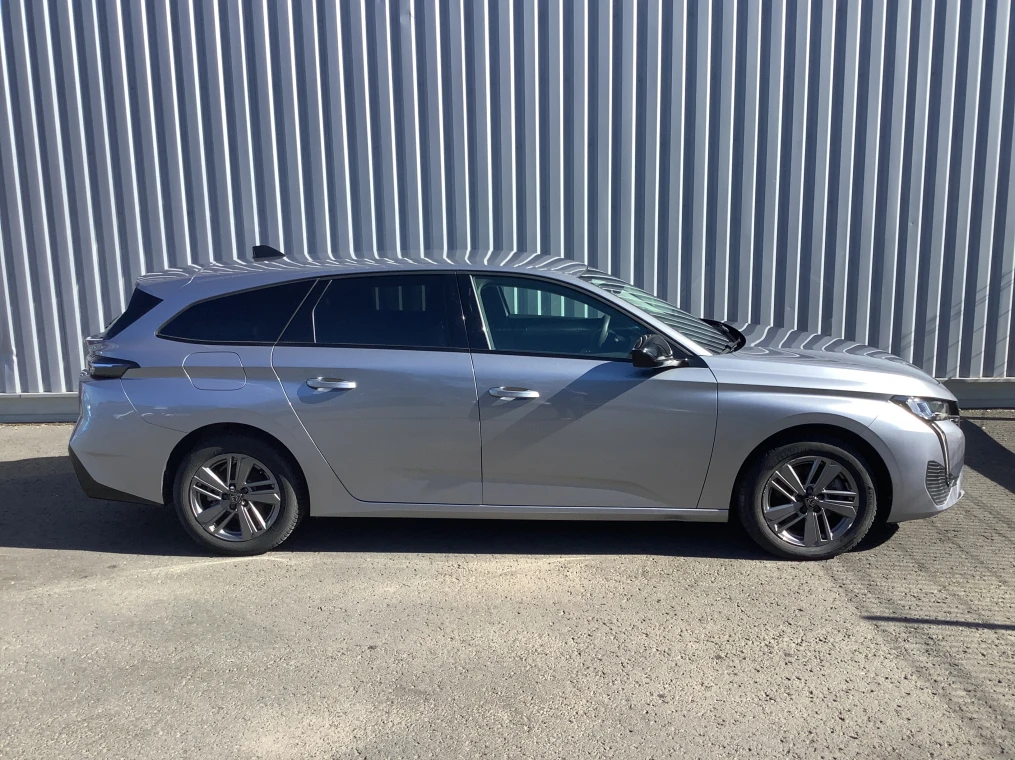 Peugeot 308 SW Hybrid 136 e-DCS6 Allure