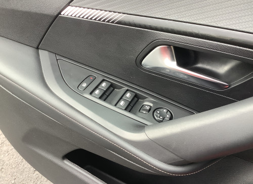 Peugeot 2008 Nouveau 100 S&S BVM6 Allure