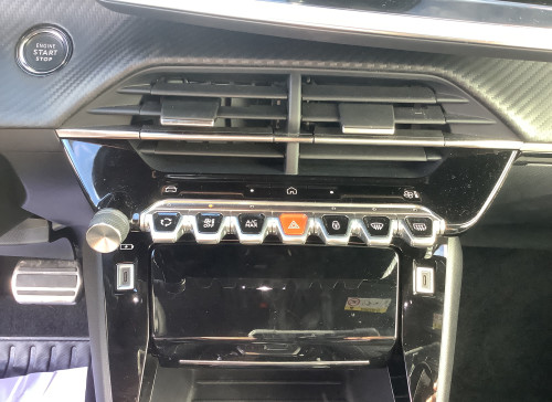Peugeot 2008 Nouveau PureTech 130 S&S EAT8 GT