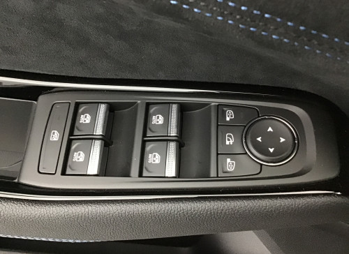 Renault AUSTRAL E-Tech hybrid 200 Iconic esprit Alpine