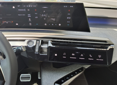 Peugeot 3008 Nouveau Hybrid 145 e-DCS6 GT Exclusive