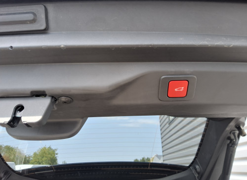 Peugeot 3008 Nouveau Hybrid 145 e-DCS6 GT Exclusive