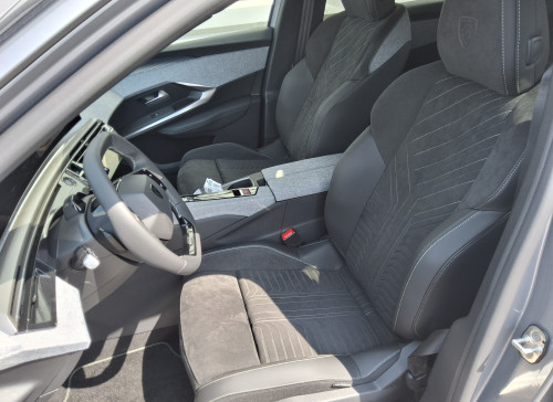 Peugeot 3008 Nouveau Hybrid 145 e-DCS6 GT Exclusive