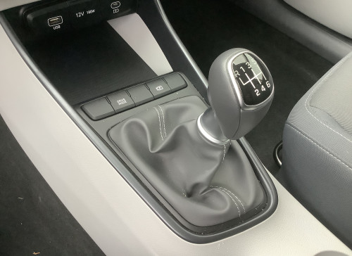 Hyundai BAYON 1.0 T-GDi 100 Hybrid 48V Intuitive