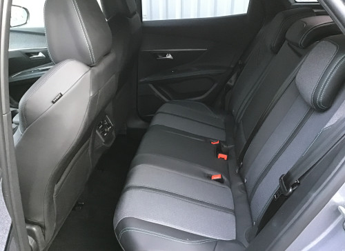 Peugeot 3008 Nouveau PureTech 130ch S&S EAT8 Allure Pack