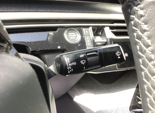 Peugeot 3008 Nouveau Hybrid 136 e-DCS6 Allure