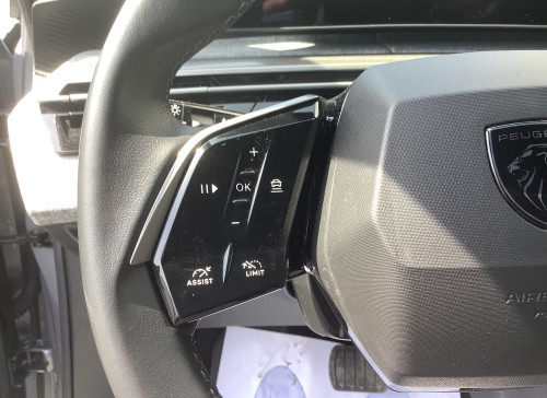 Peugeot 3008 Nouveau Hybrid 136 e-DCS6 Allure