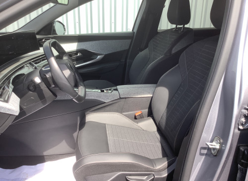 Peugeot 3008 Nouveau Hybrid 136 e-DCS6 Allure