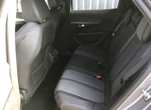 Peugeot 3008 Puretech 130ch S&S BVM6 Allure Pack