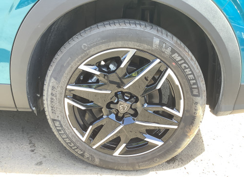 Peugeot 5008 Nouveau Hybrid 145 ch e-DCS6 GT
