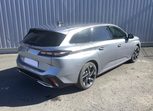 Peugeot 308 SW Hybrid 145 e-DCS6 Allure