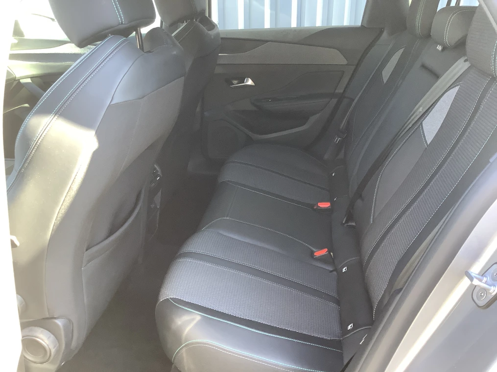 Peugeot 308 SW Hybrid 145 e-DCS6 Allure