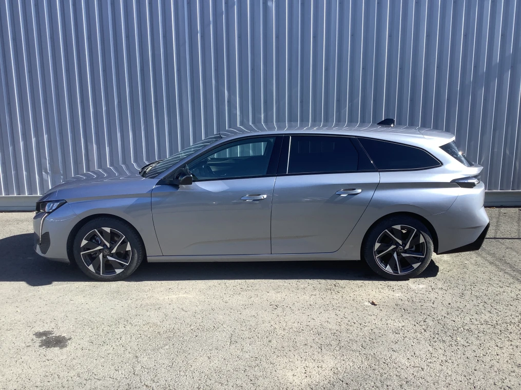 Peugeot 308 SW Hybrid 145 e-DCS6 Allure