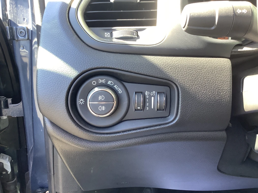 Jeep RENEGADE 1.5 Turbo T4 130 ch BVR7 e-Hybrid Limited