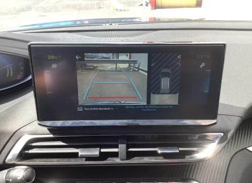 Peugeot 3008 Hybrid 180 e-EAT8 Allure Pack