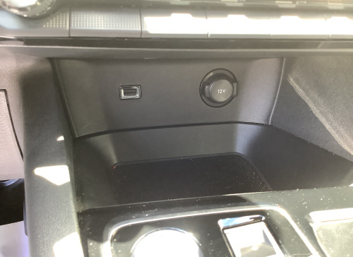 Peugeot 3008 Hybrid 180 e-EAT8 Allure Pack
