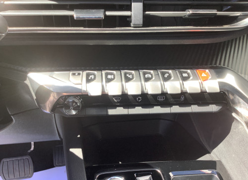 Peugeot 3008 Hybrid 180 e-EAT8 Allure Pack