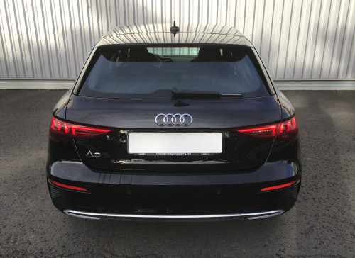 Audi A3 SPORTBACK Nouvelle 35 TFSI 150 S-Tronic 7 - Design