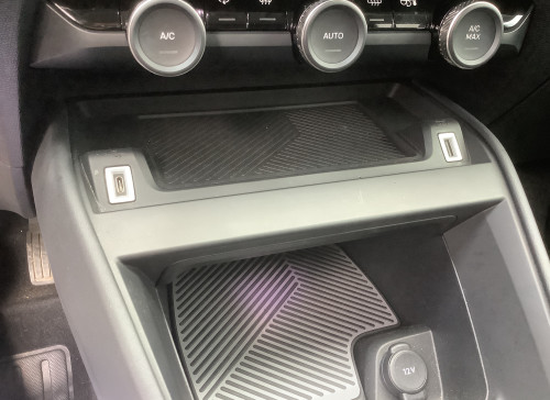 Citroën C4 PureTech 130 S&S EAT8 Shine