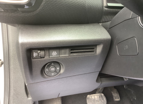 Citroën C4 PureTech 130 S&S EAT8 Shine